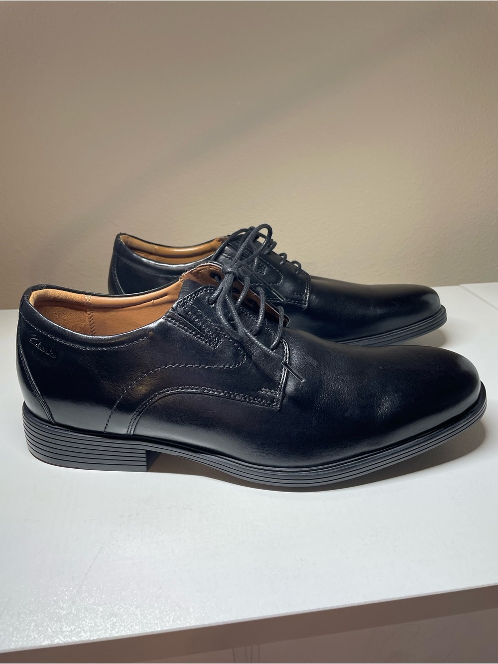 Clark’s Black Leather Whiddon Dress Shoes